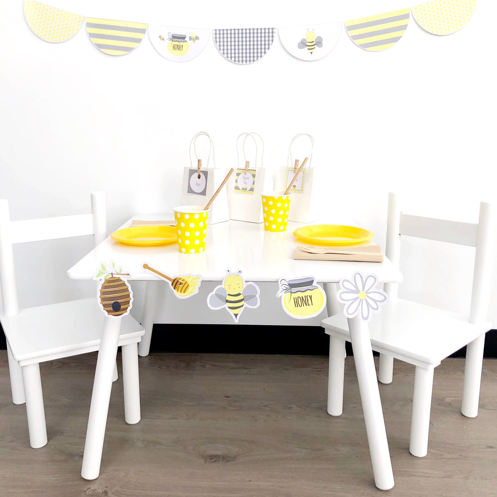 Bee Themed Party Decoration Set Up - The Printable Place